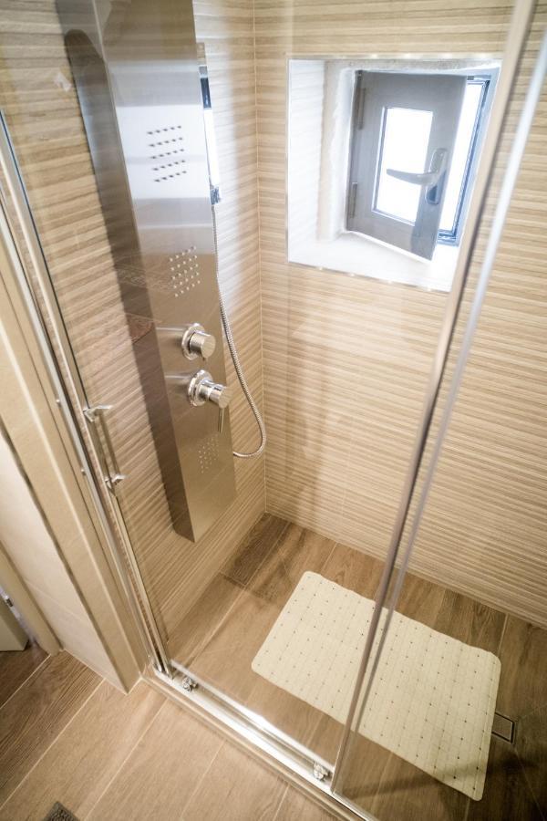800S Home Luxury Rooms Остуни Екстериор снимка